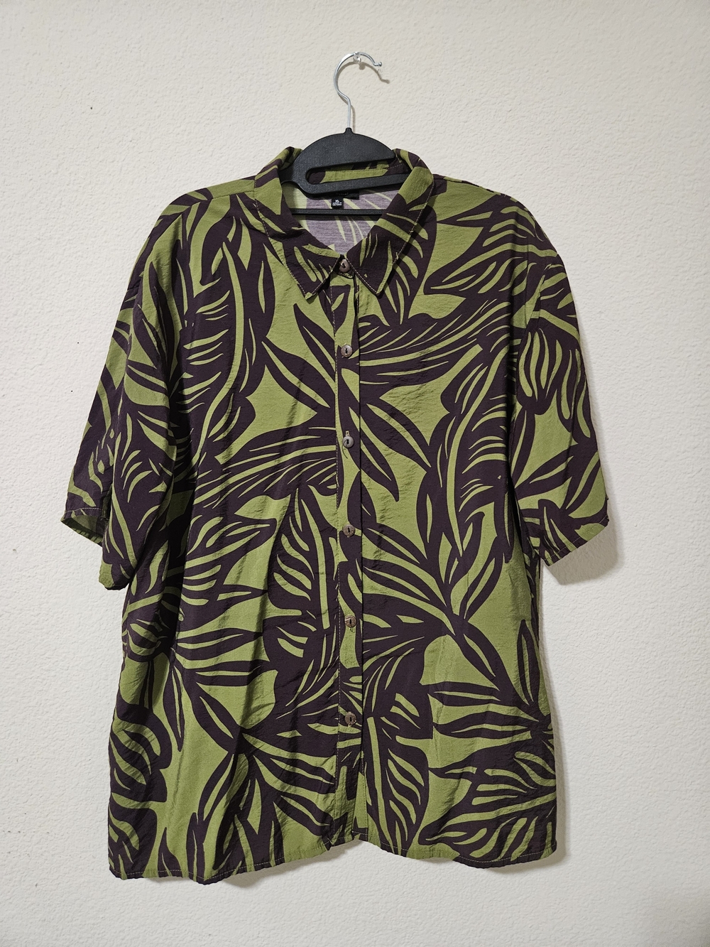 love J Olive Green and Dark Brown Leaf Print Button-Down Top